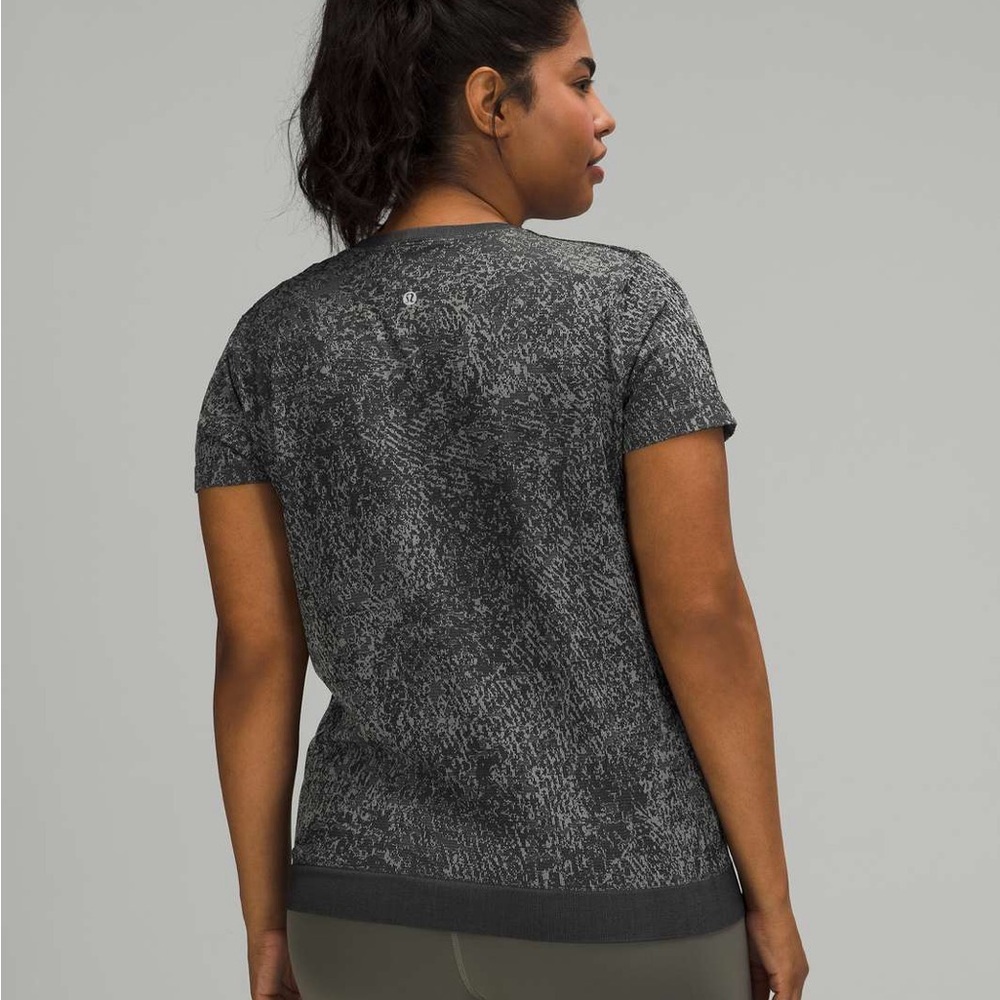 lululemon athletica swiftly breathe size 4 new without tags​ - Picture 2 of 5